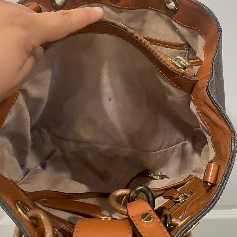 Michael Kors Tote - Picture 13 of 15